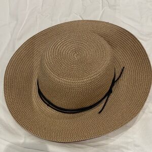 Aritzia Tan Woven Hat with Black Accent